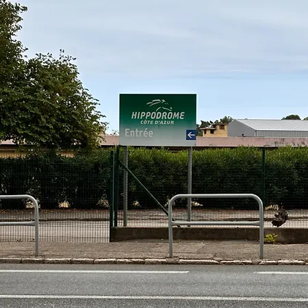 Apartmán Beau Hippodrome